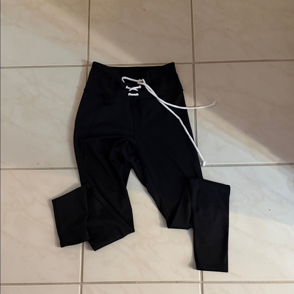 Black  Bottoms